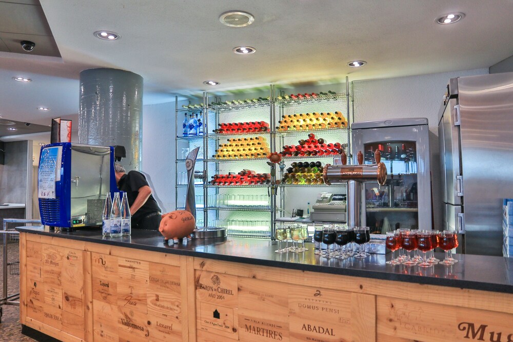 Cafe
