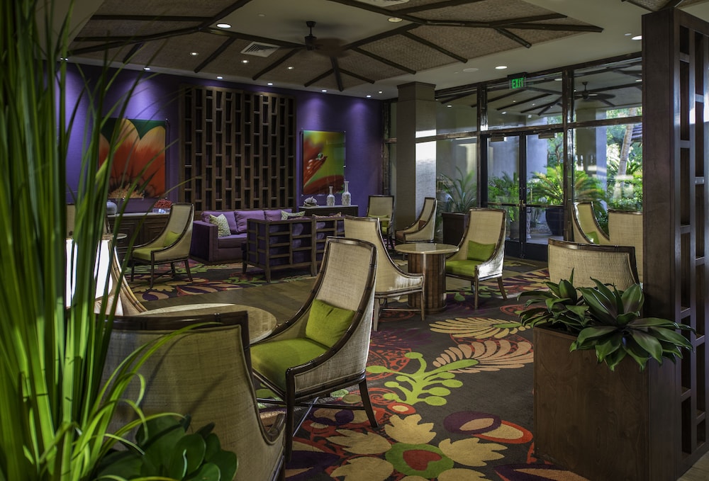 Lobby lounge, Tahiti Village Resort & Spa