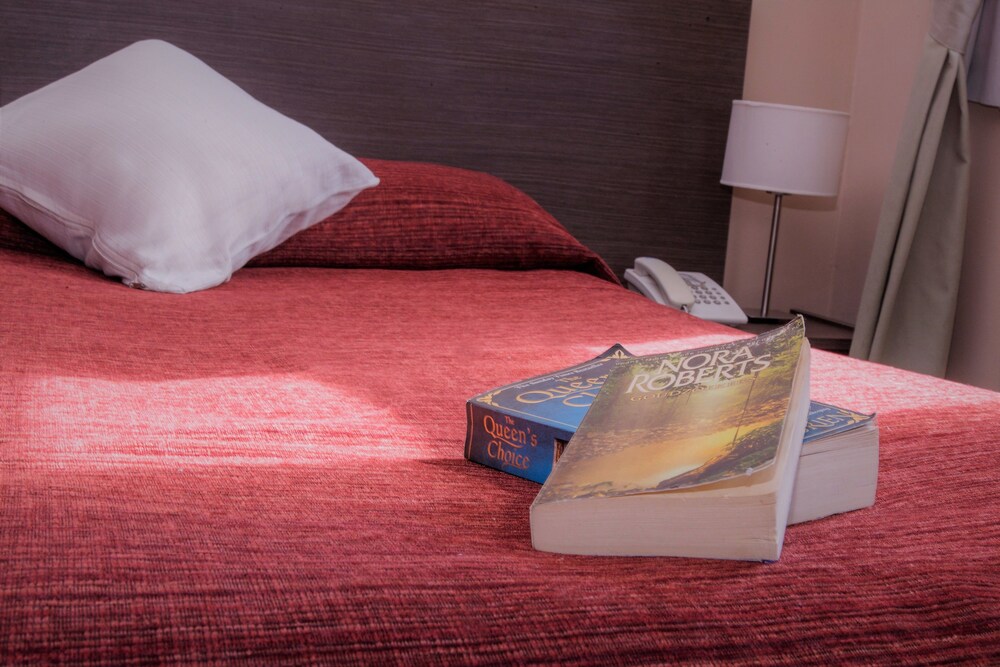 Guestroom