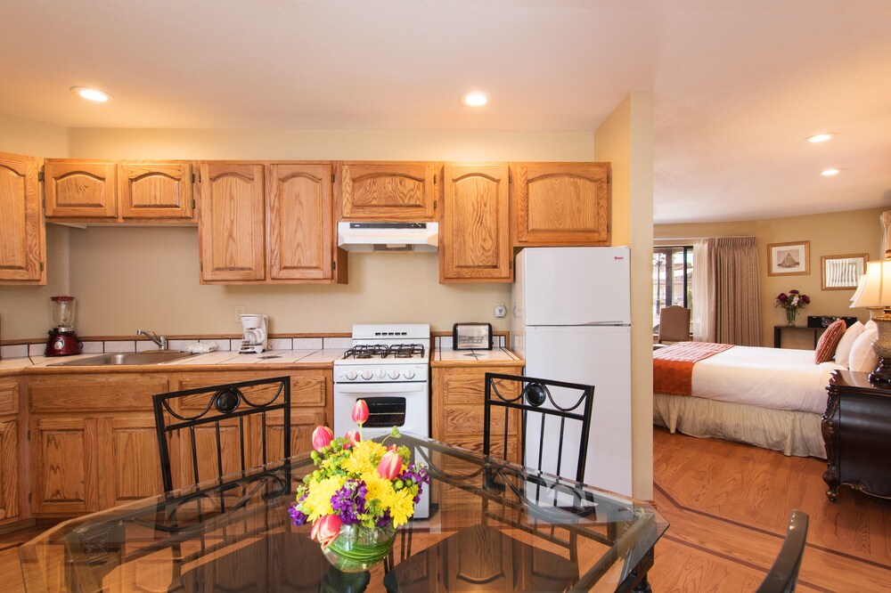 In-Room Kitchen
