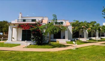 Jardines del establecimiento
