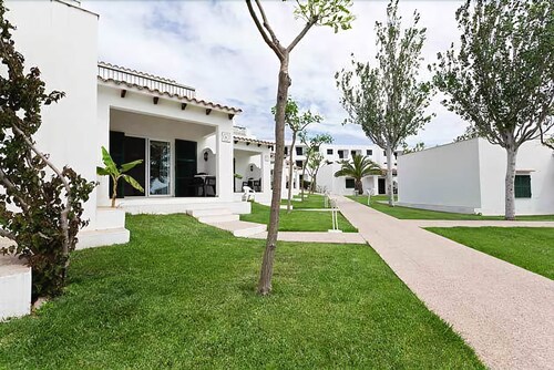 Jardines del establecimiento