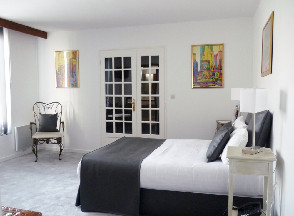 Guestroom