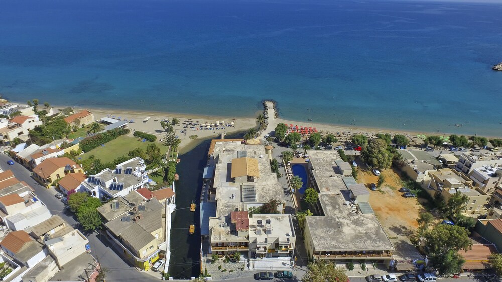 Beach/Ocean View