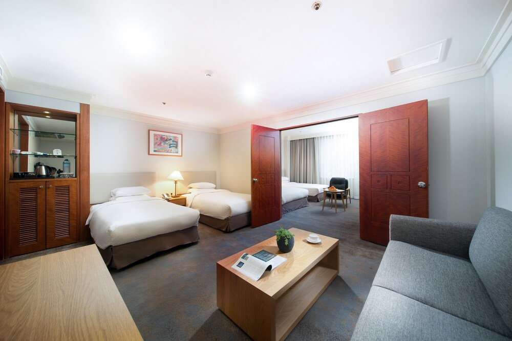 Guestroom