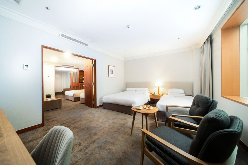 Guestroom