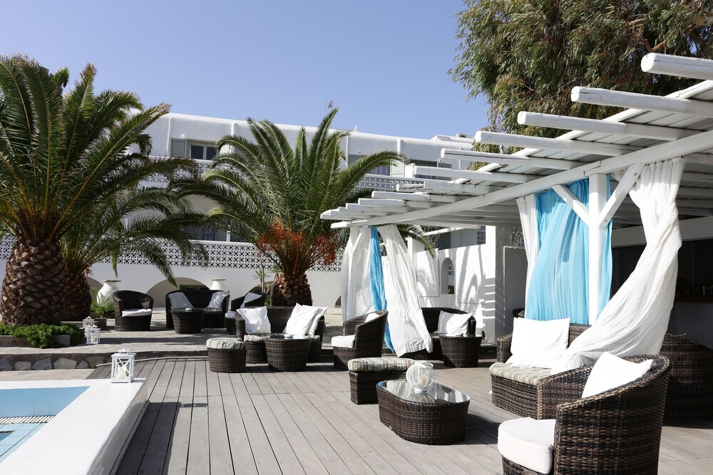 Bar a bordo piscina