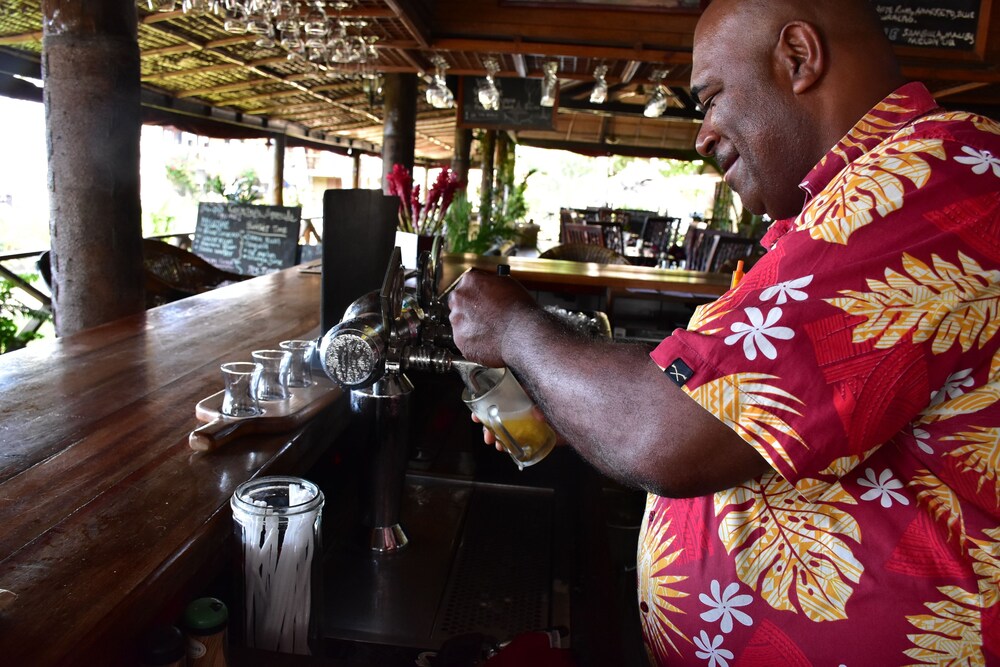 Hotel Bar