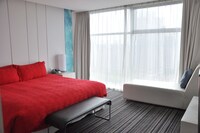 Premier Suite, 1 King Bed