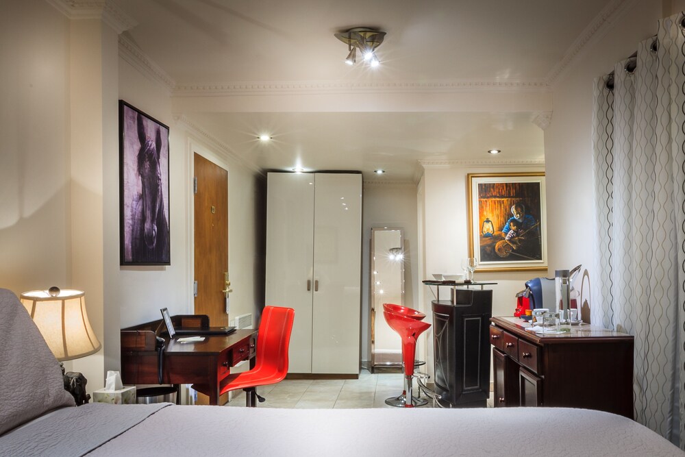 Guestroom