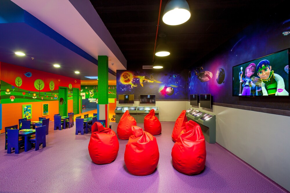 Childrens Play Area - Indoor