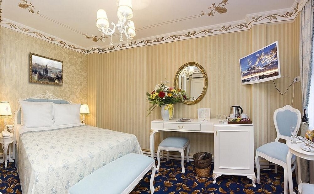 Guestroom