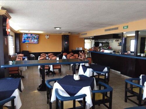 Hotel Bar