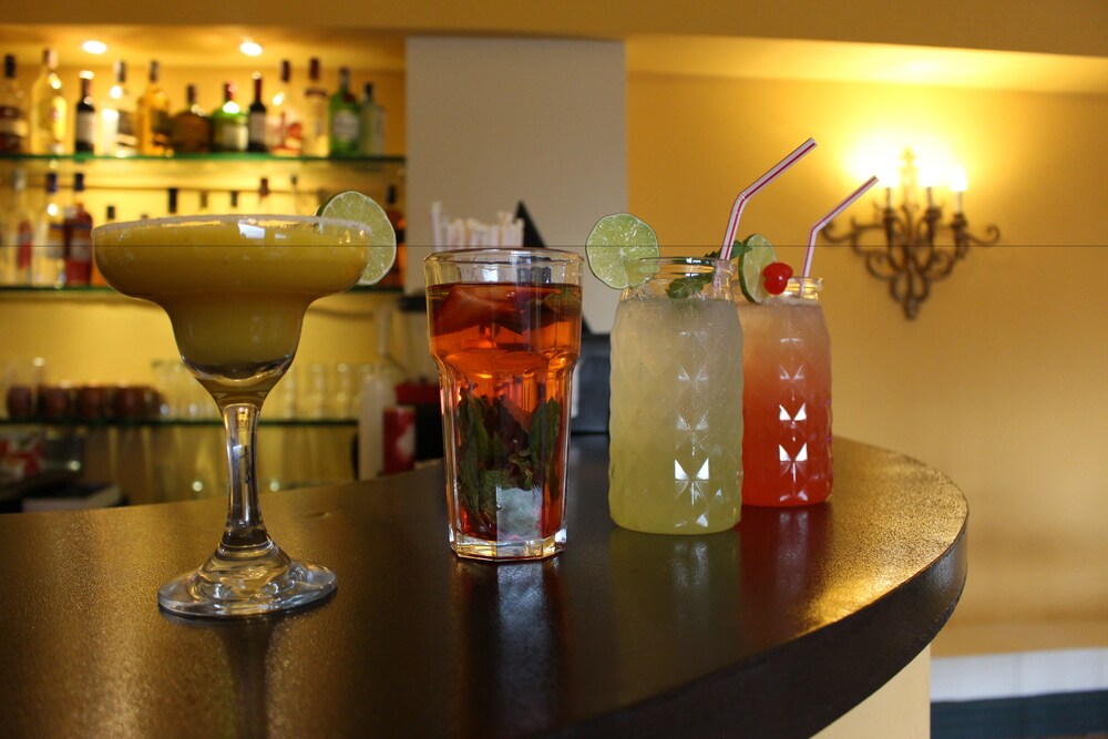 Hotel Bar