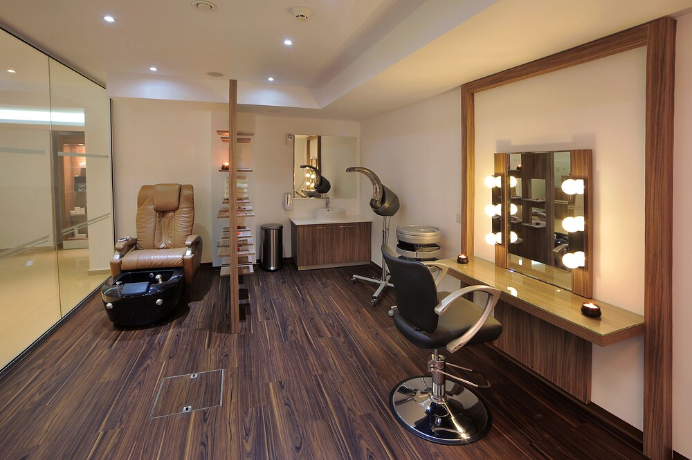 Hair Salon