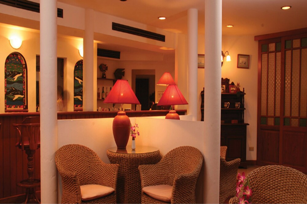 Hotel Bar