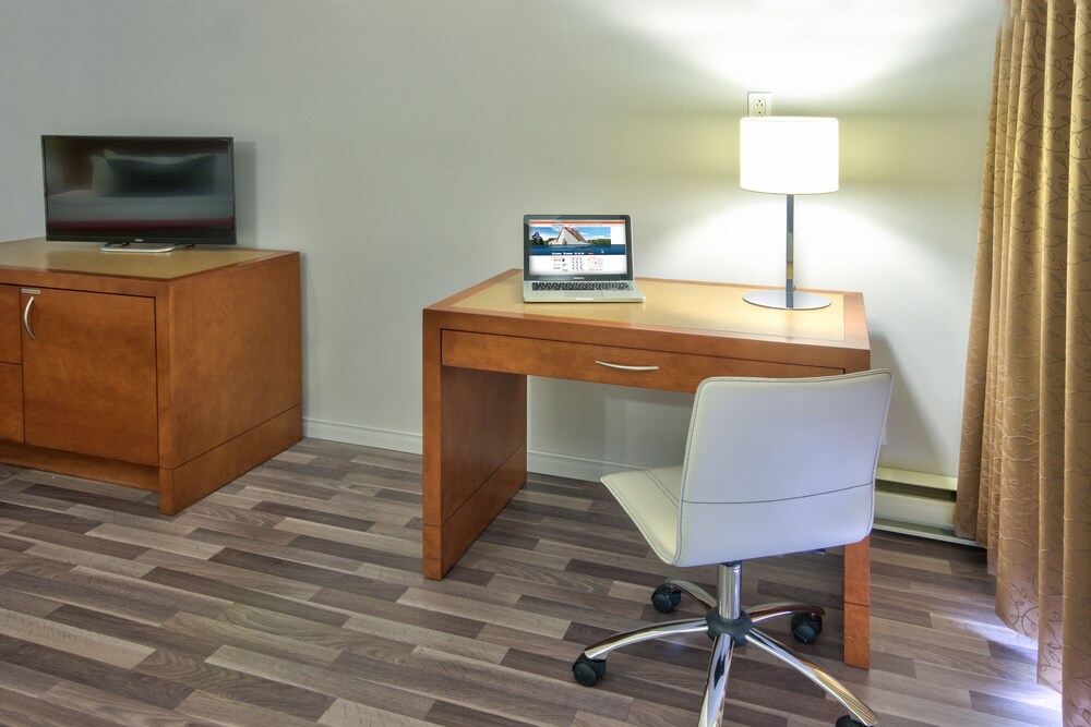 In-Room Business Center
