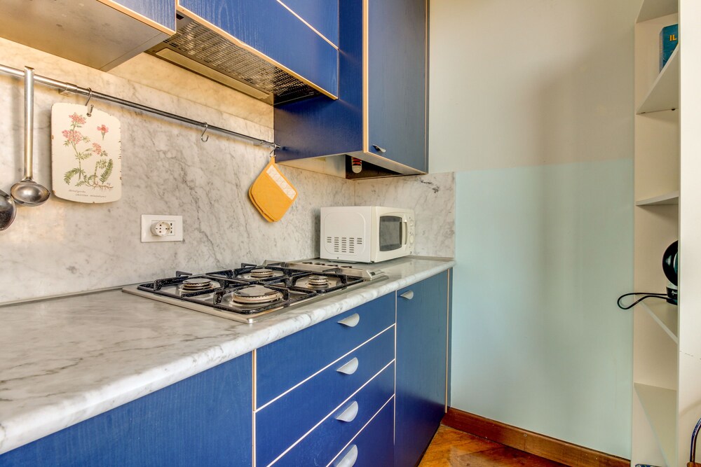 Apartment, 2 Bedrooms (B4 - Random Address) - In-Room Kitchenette