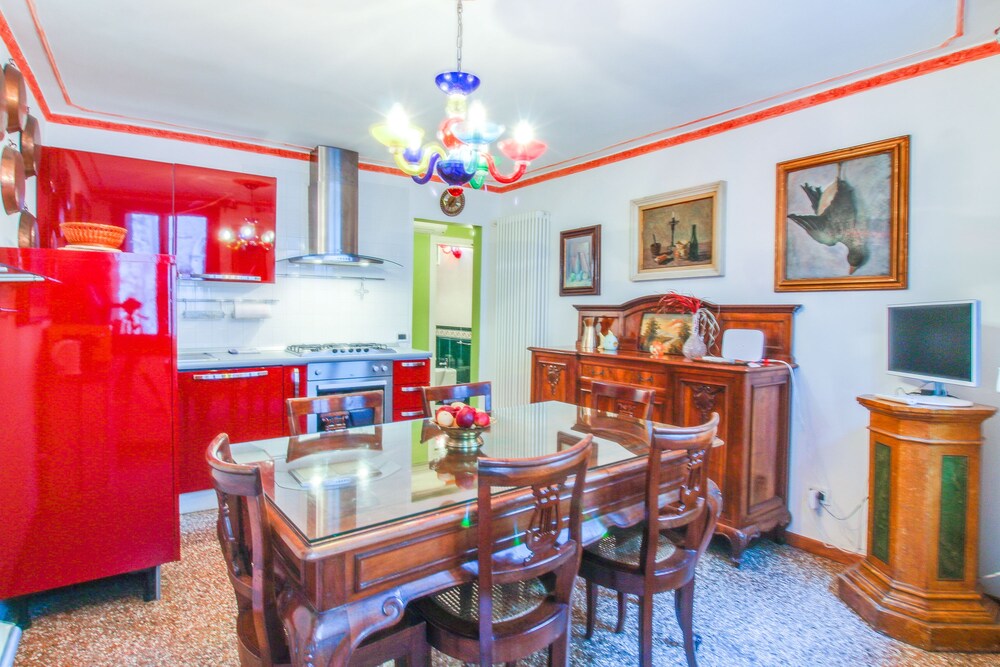 Apartment, 1 Bedroom (B3 - Random Address) - In-Room Kitchen