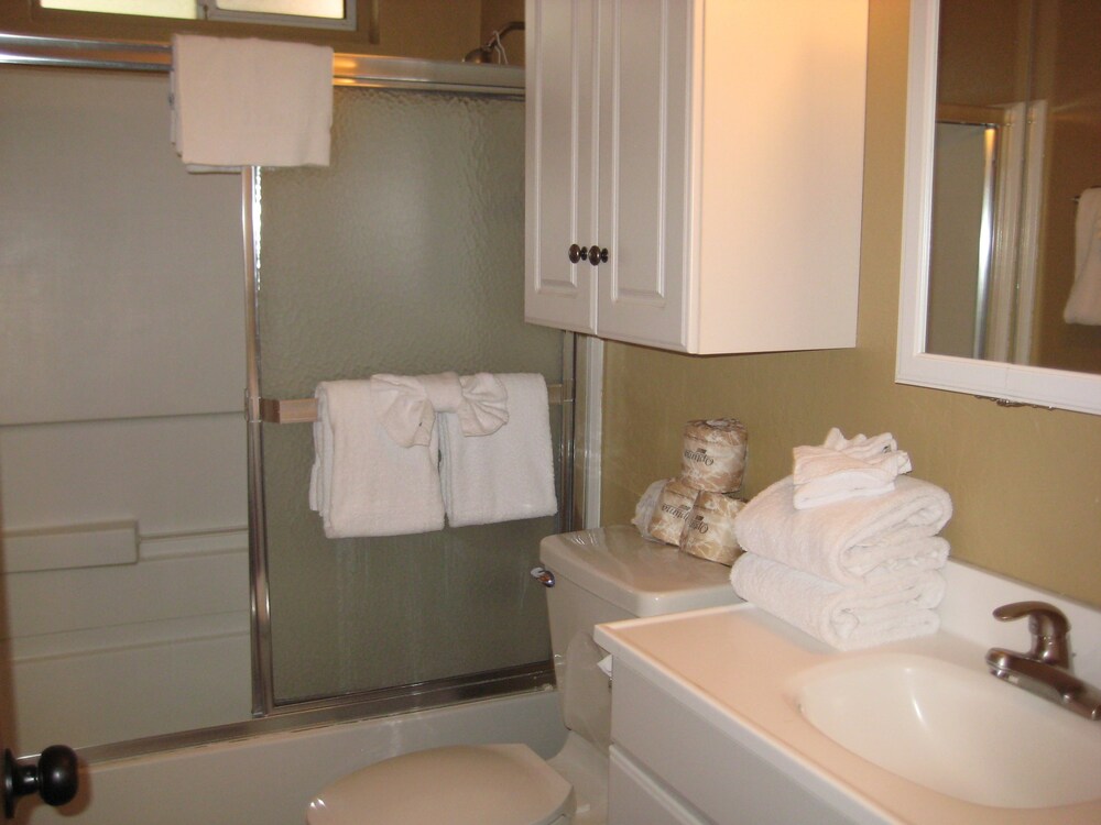 Condo, 2 Bedrooms (+ Loft) - Bathroom