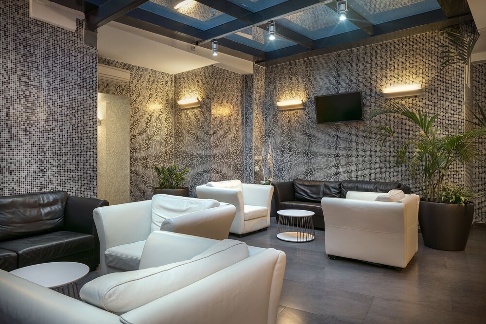 Lobby-Lounge