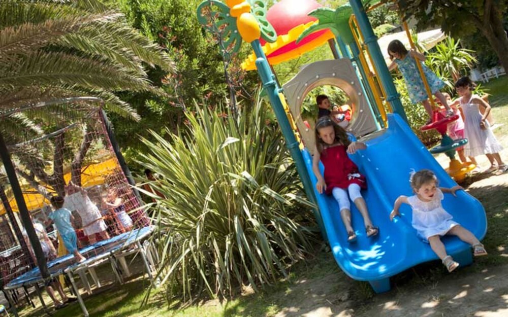 Childrens Play Area - Outdoor