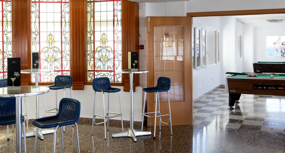 Hotel Bar