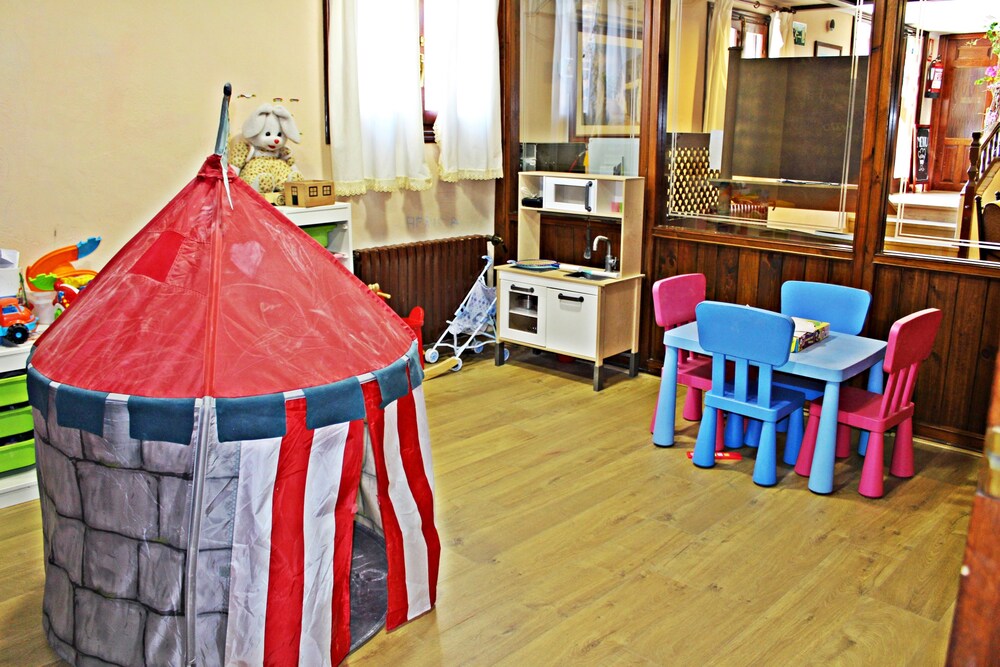 Childrens Area