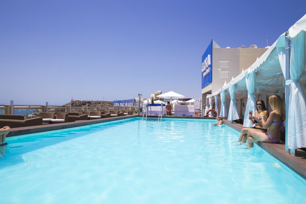 Rooftop Pool