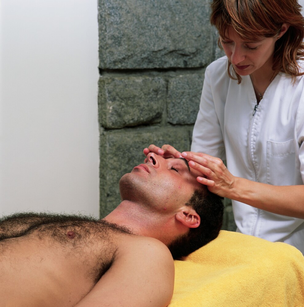 Facial