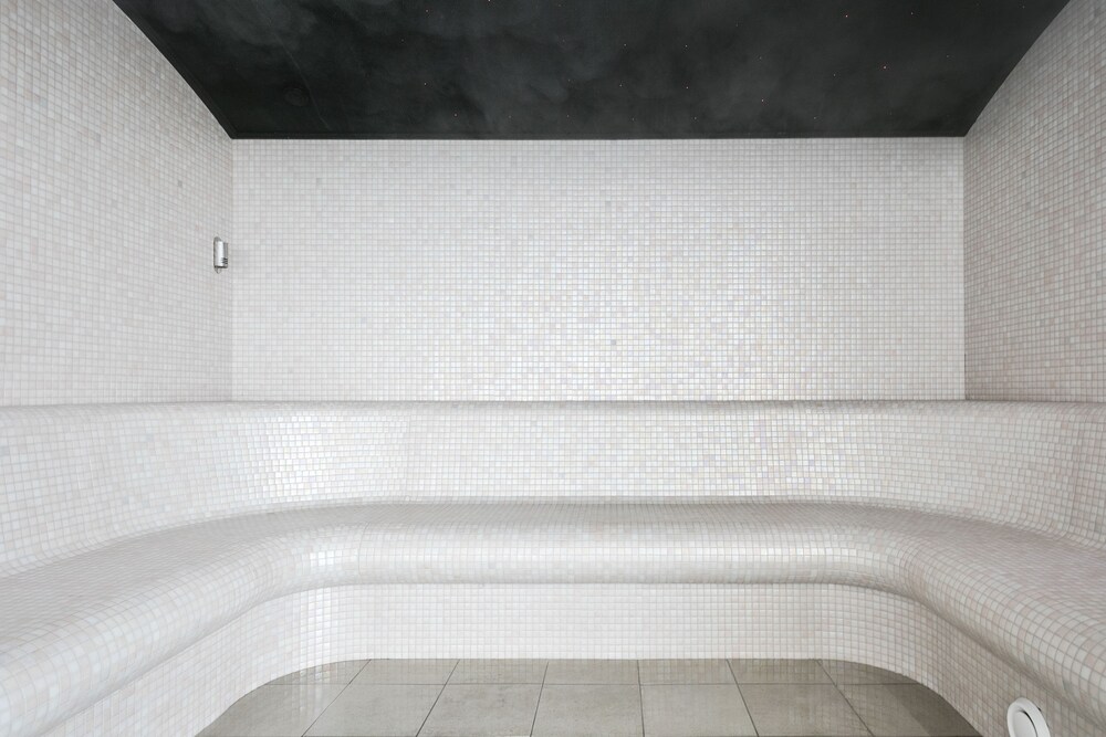 Steam Room