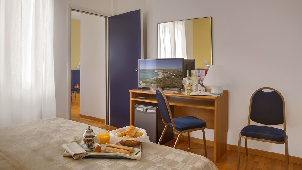 Guestroom