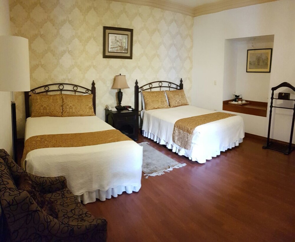 Guestroom