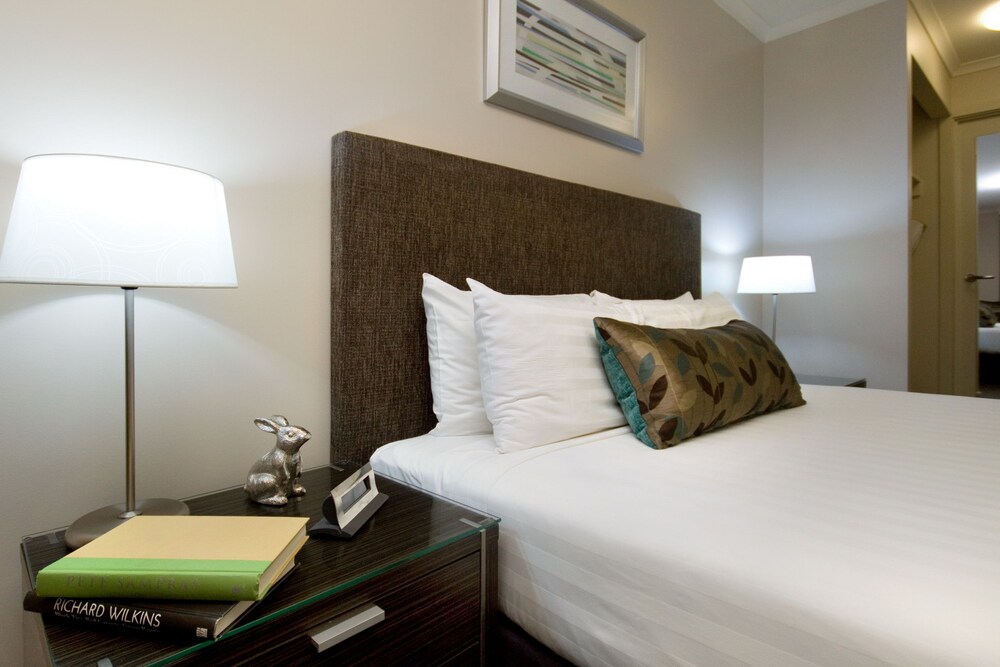 Family Five Suite - Guestroom