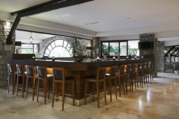 Hotel Bar