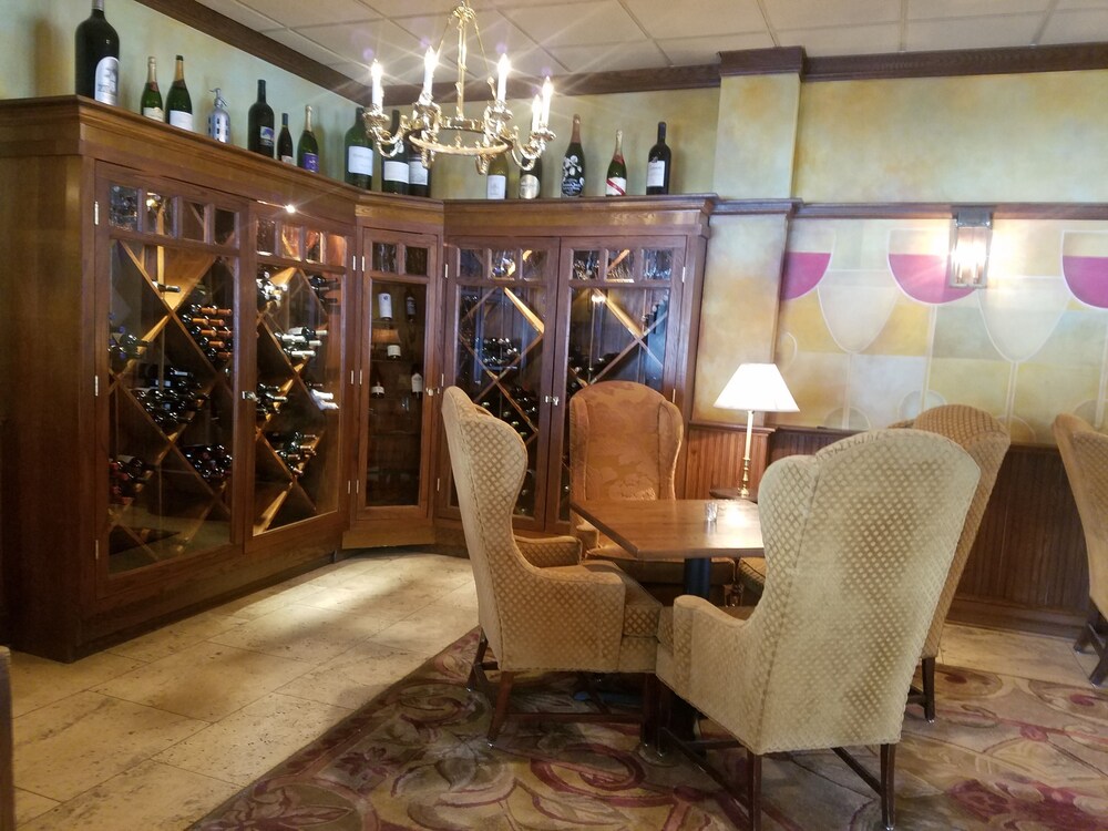Hotel Lounge