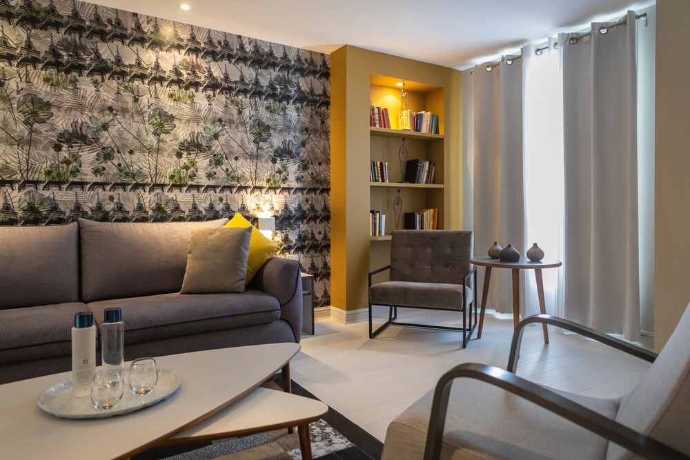 Duplex, 2 Bedrooms (Le Flaneur) - Guestroom