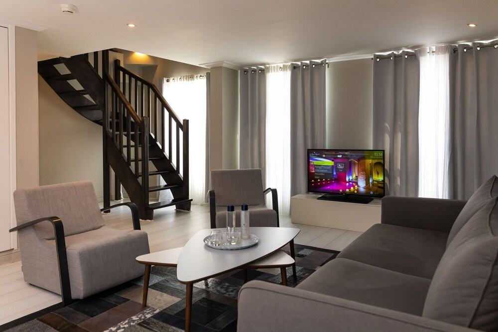 Duplex, 3 Bedrooms (La Perle) - Guestroom