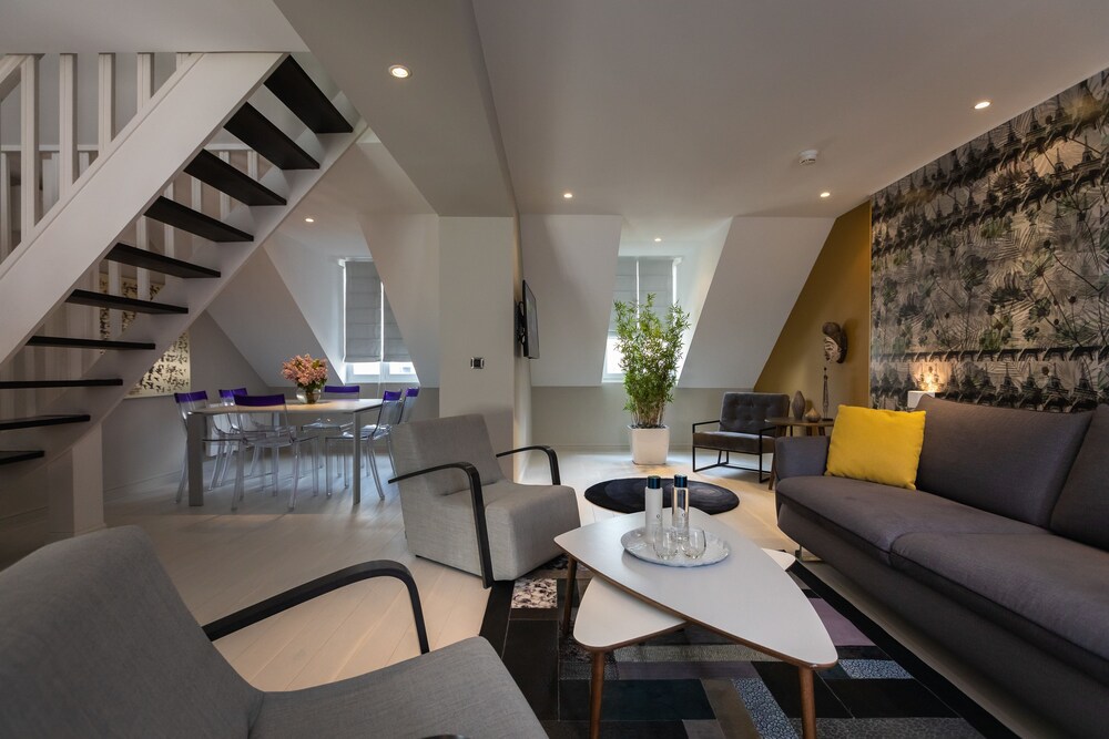 Duplex, 2 Bedrooms (Le Flaneur) - Guestroom