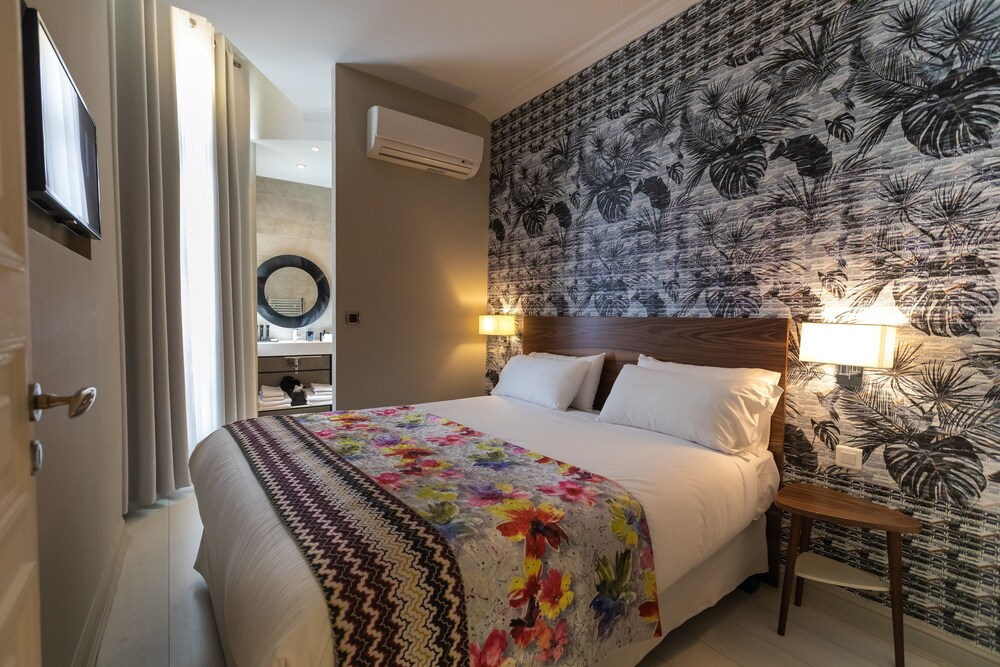 Suite, 1 Bedroom (Le Charmeur) - Guestroom