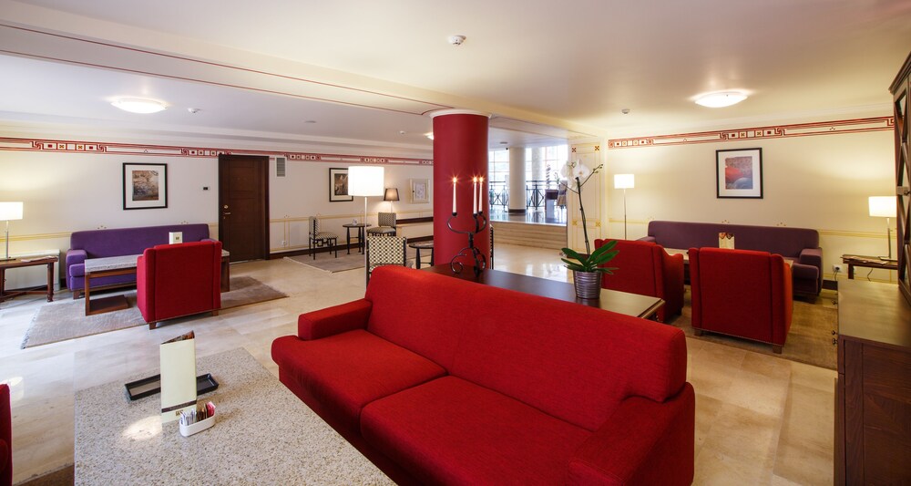 Hotel Lounge