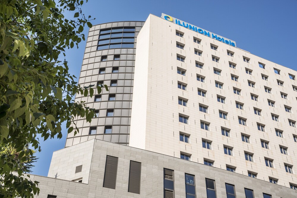 Hotel Front