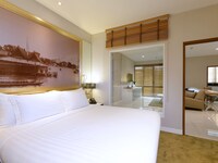 Suite, 3 Bedrooms