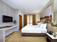 1 Bedroom with 2 extra beds