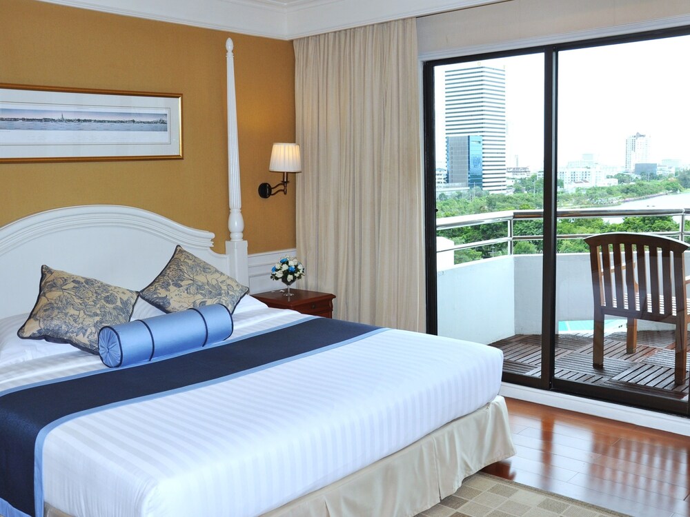 Guestroom View
