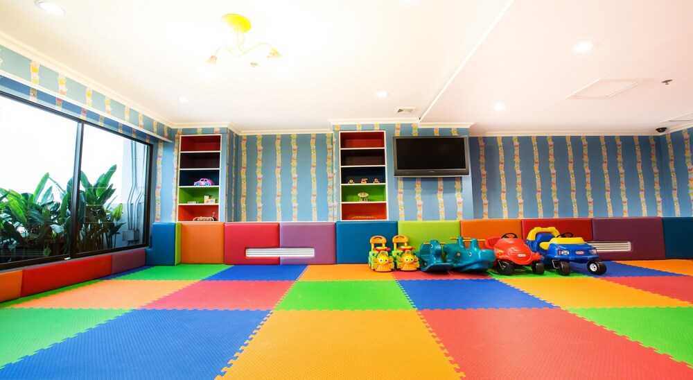 Childrens Area