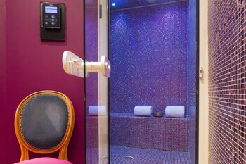 Steam Room
