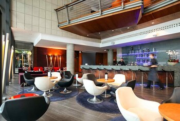 Hotel Lounge