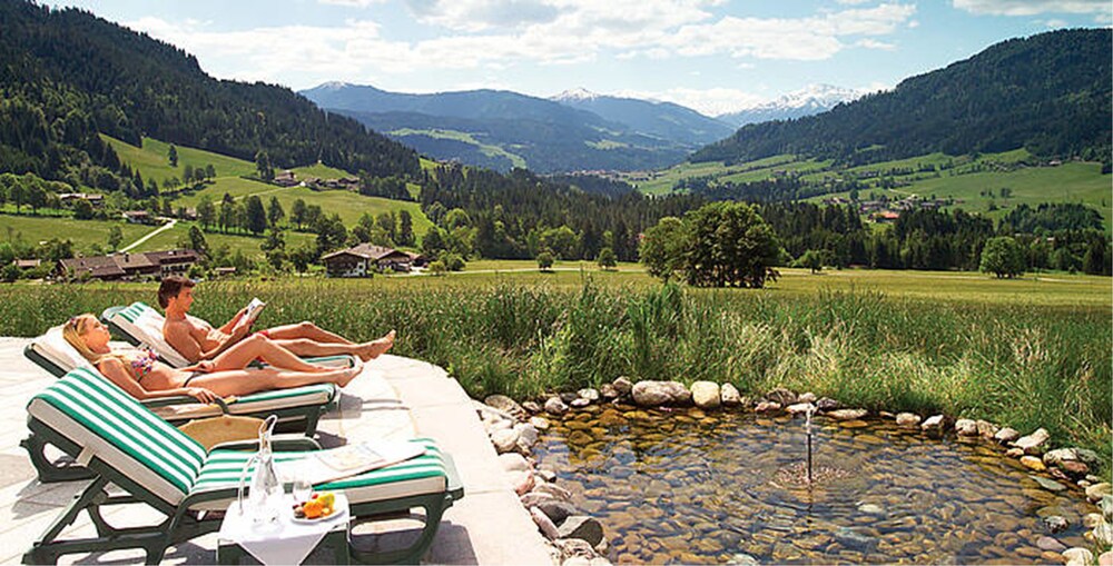 Sundeck