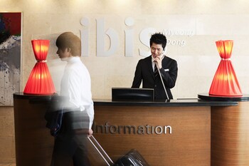Concierge Desk